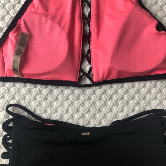 ❌SOLD❌BLACK Pink VS High-Waist Strappy Bikini - Picture 9 of 9